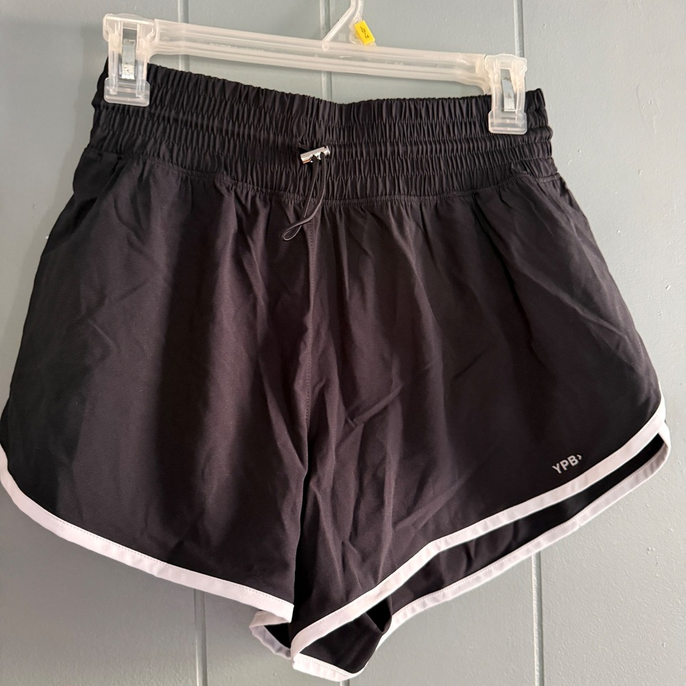 YPB Abercrombie motionTEK Black Running Shorts Women Small White Trim Activewear